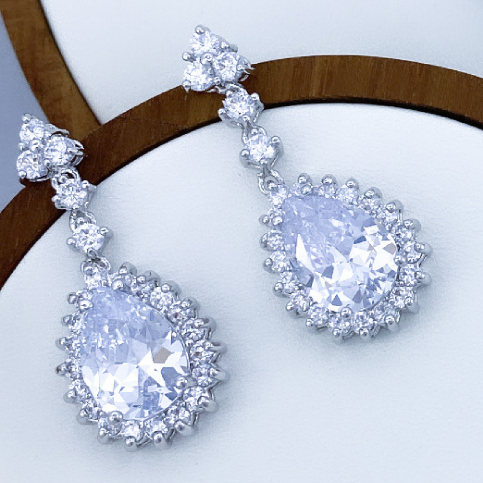 Niana Set in Rhodium