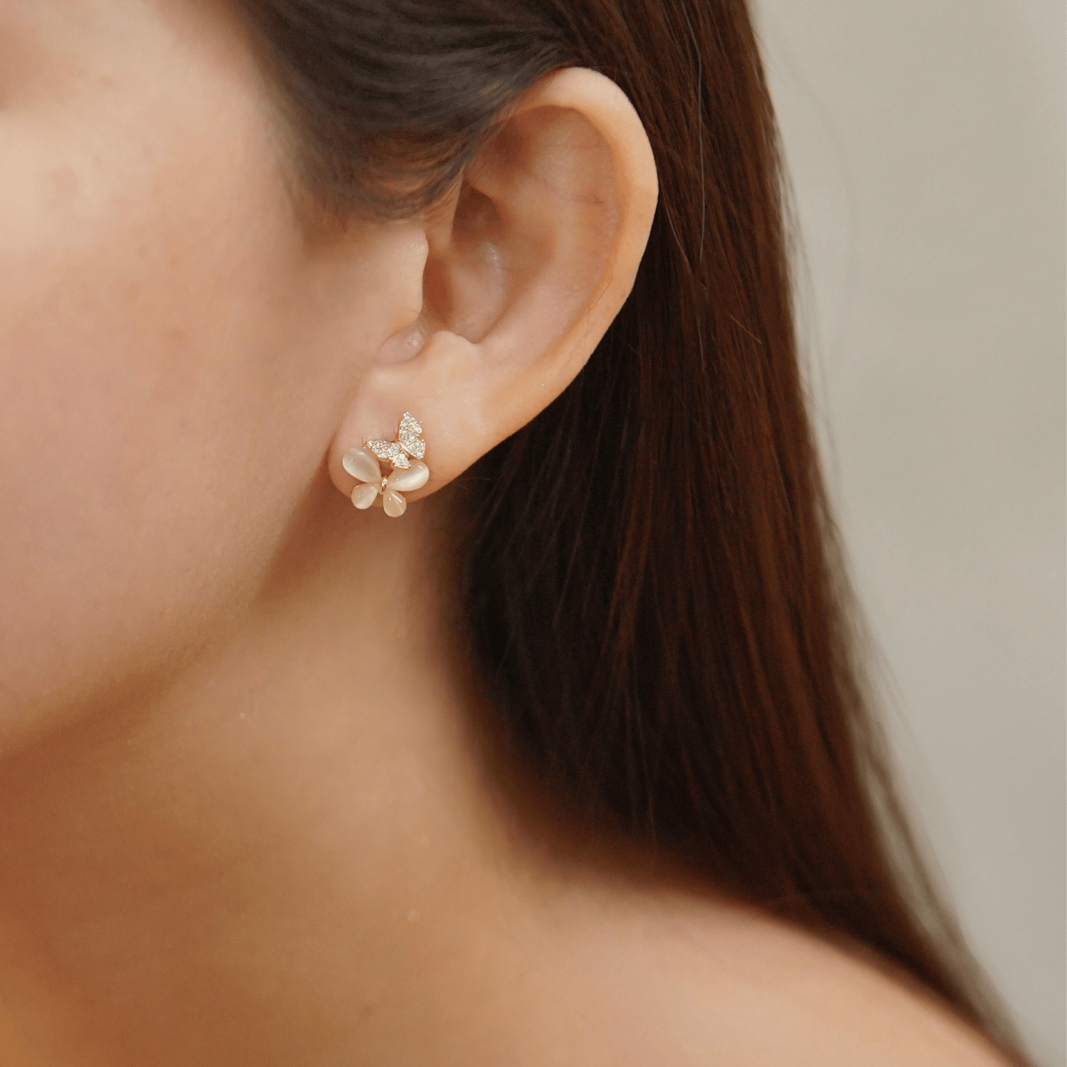 Evanthe, Ezisa & Eza Earrings in Gold