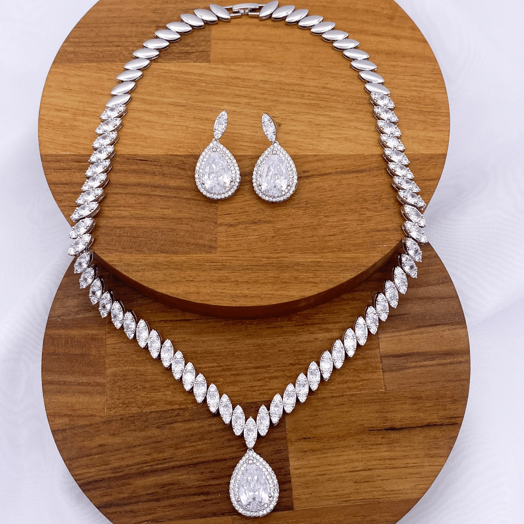 Gavielle Set in Rhodium