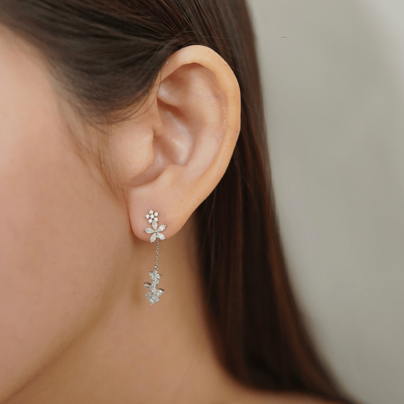 Jaislyn Earrings in Rhodium