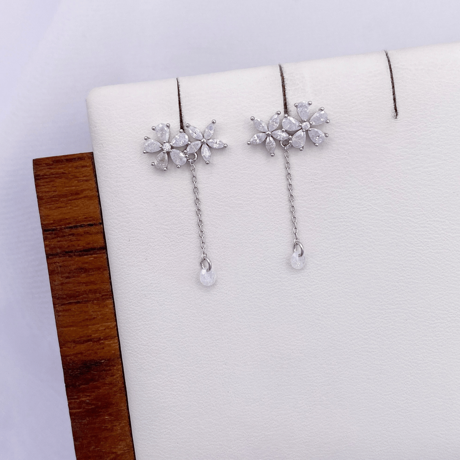 Jalaya Earrings in Rhodium
