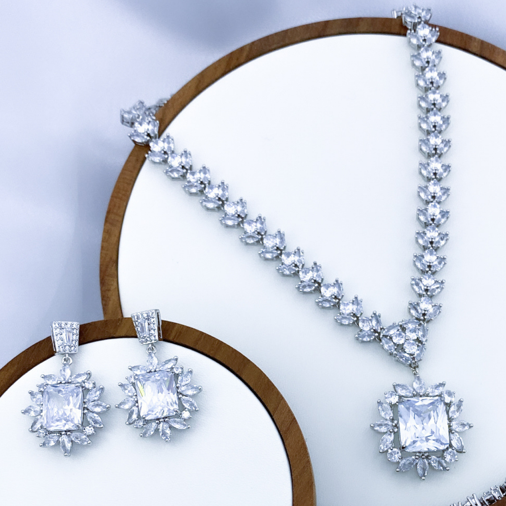 Neina Set in Rhodium