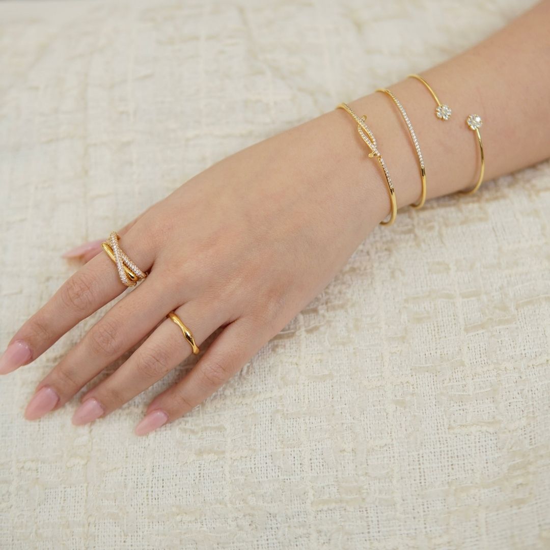 New Year, New Shine, Sparkling Jewelry Trends to Start 2026