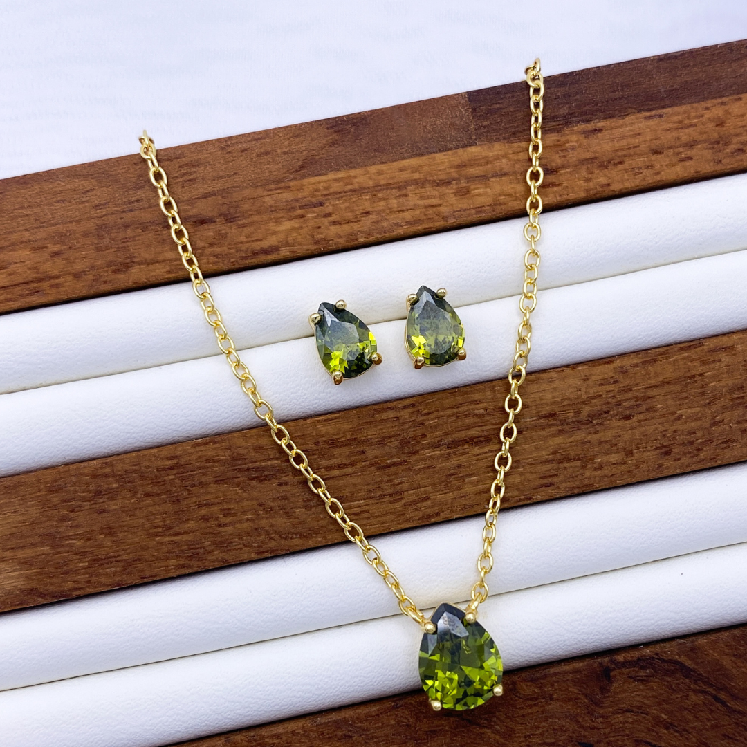 All motif necklace – 33club