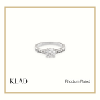 Peonyssa Ring in Rhodium