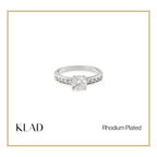 Peonyssa Ring in Rhodium