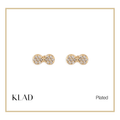 Lorisse Stud Earrings in Gold
