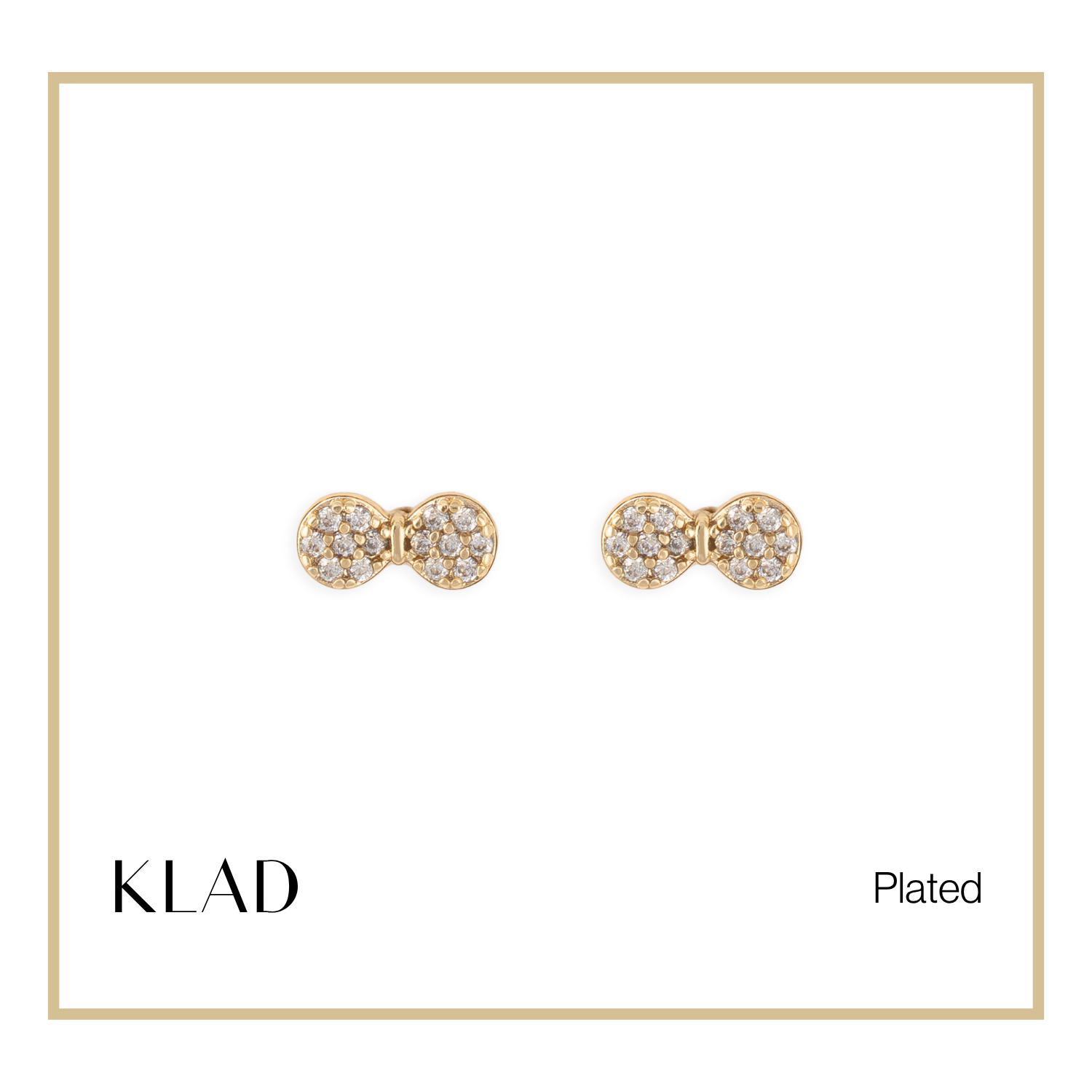 Lorisse Stud Earrings in Gold