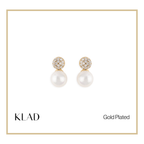 Lauri Stud Earrings in Gold
