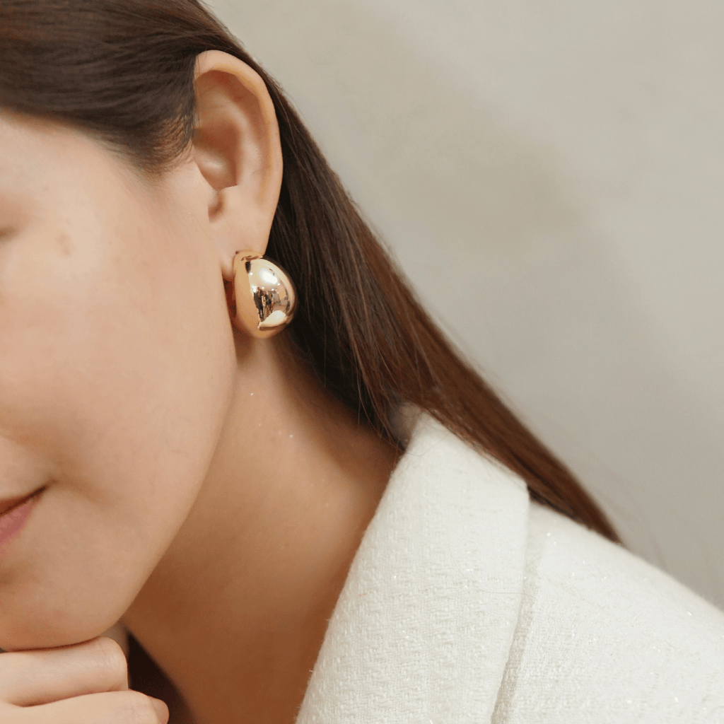 KLAD-C010 Earrings in Gold