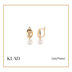 Lirea Drop Earrings in Gold