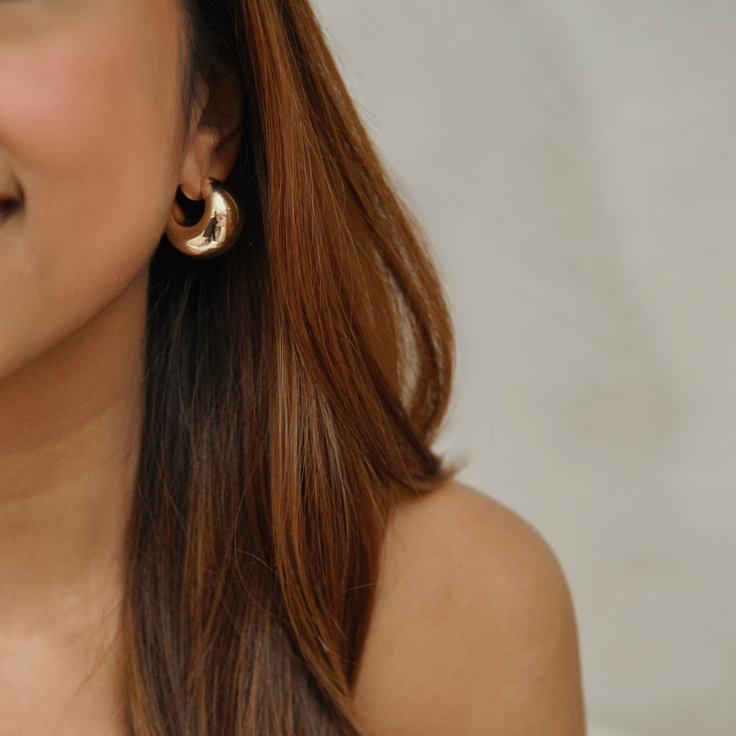 KLAD-C010 Earrings in Gold