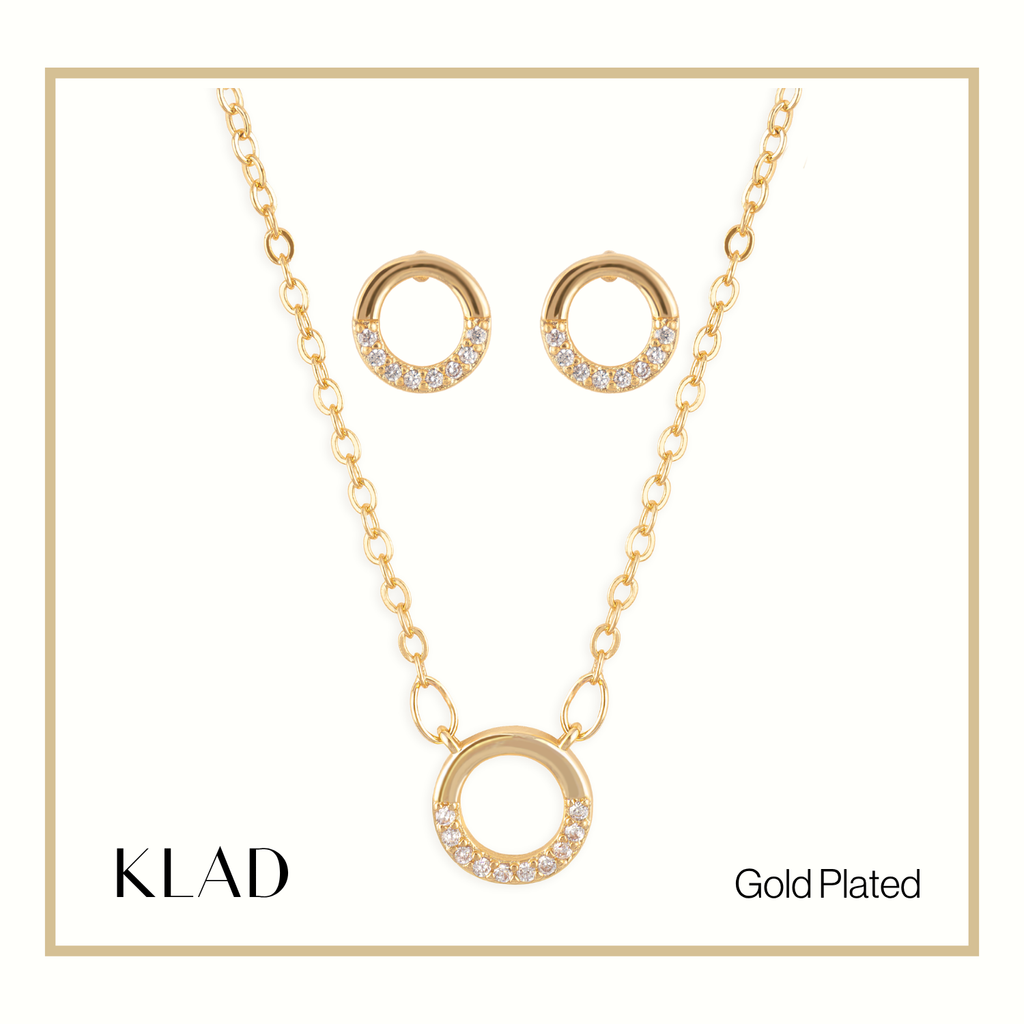 Mila Jewelry Set in Gold