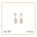 Emberly Dangling Earrings in Gold