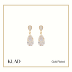 Emberly Dangling Earrings in Gold