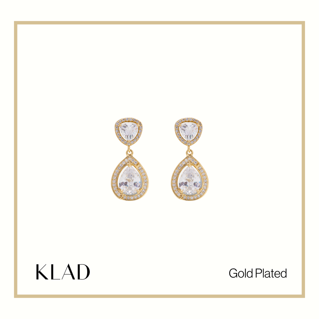 Rhia Dangling Earrings in Gold