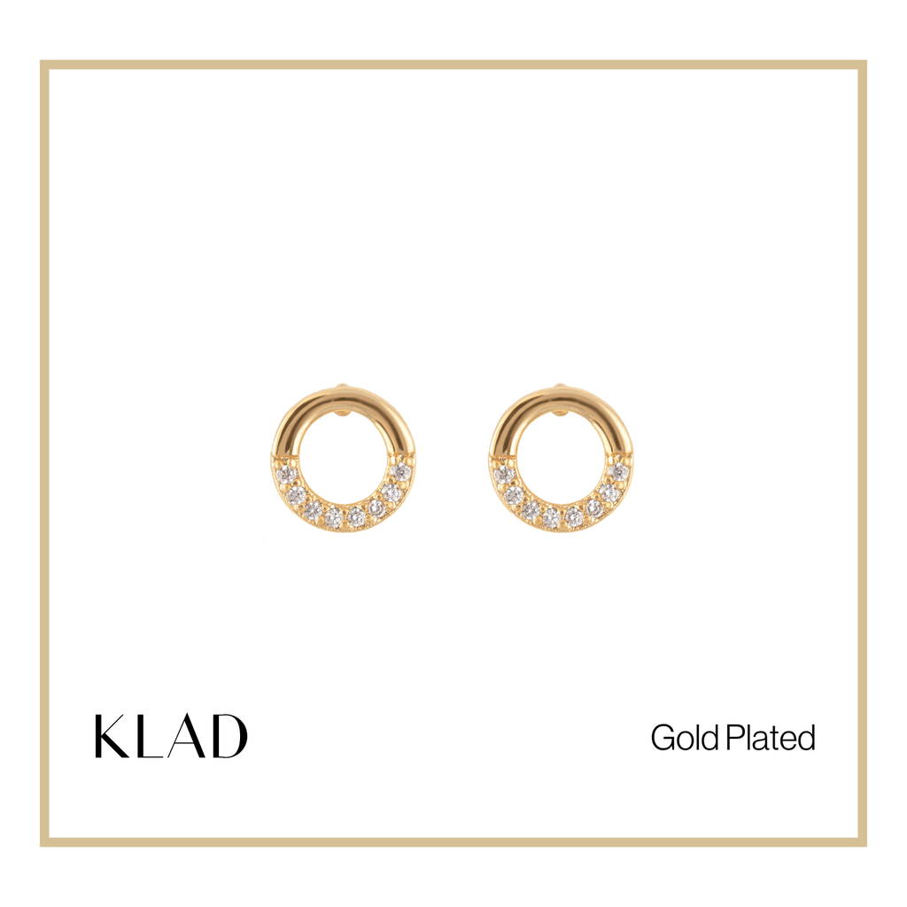 Mila Stud Earrings in Gold
