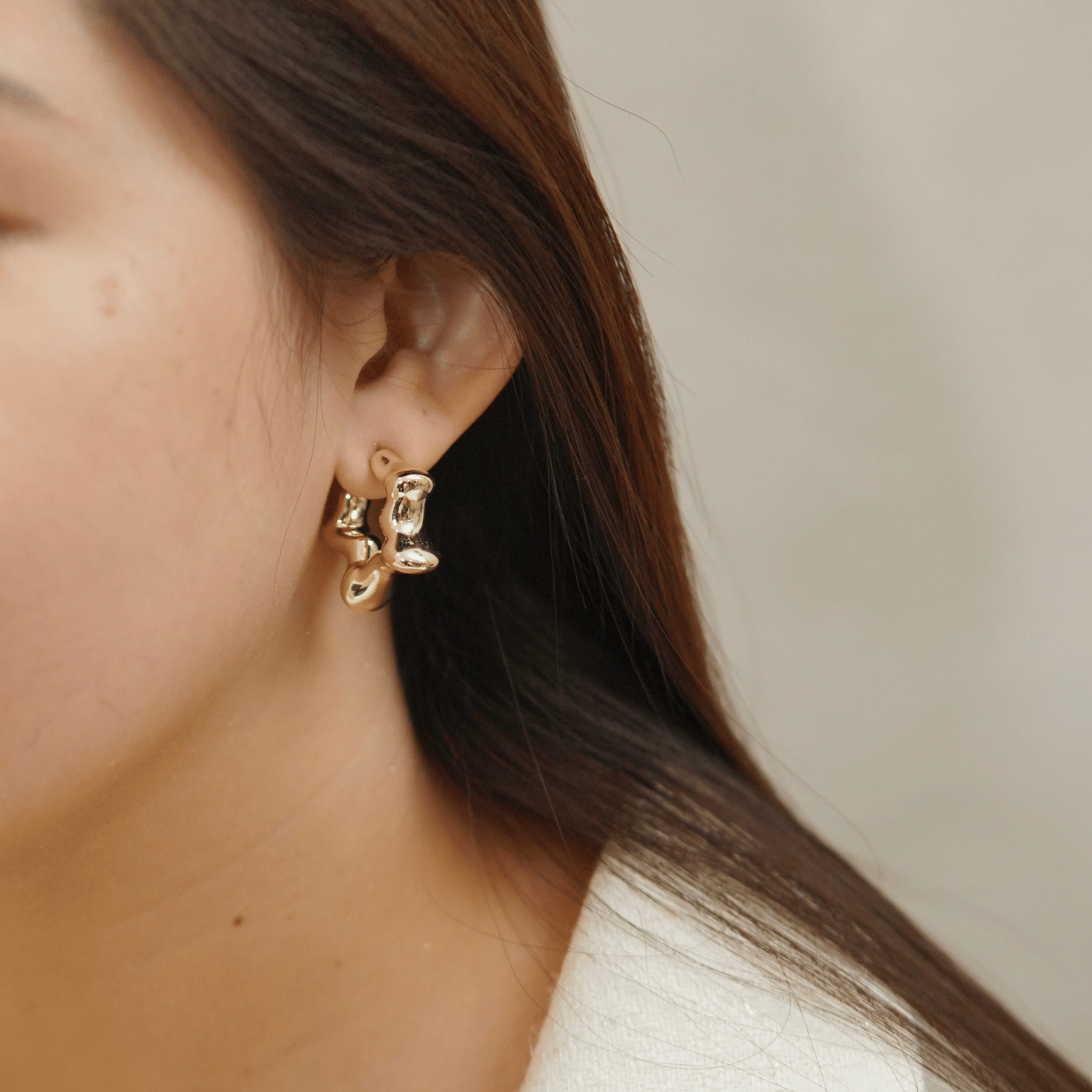 KLAD-C023 Earrings in Gold