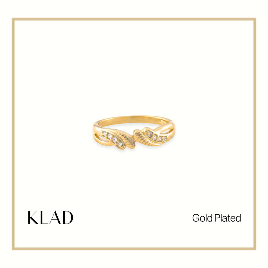 Pyandra Ring in Gold