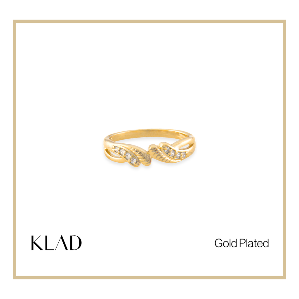Pyandra Ring in Gold