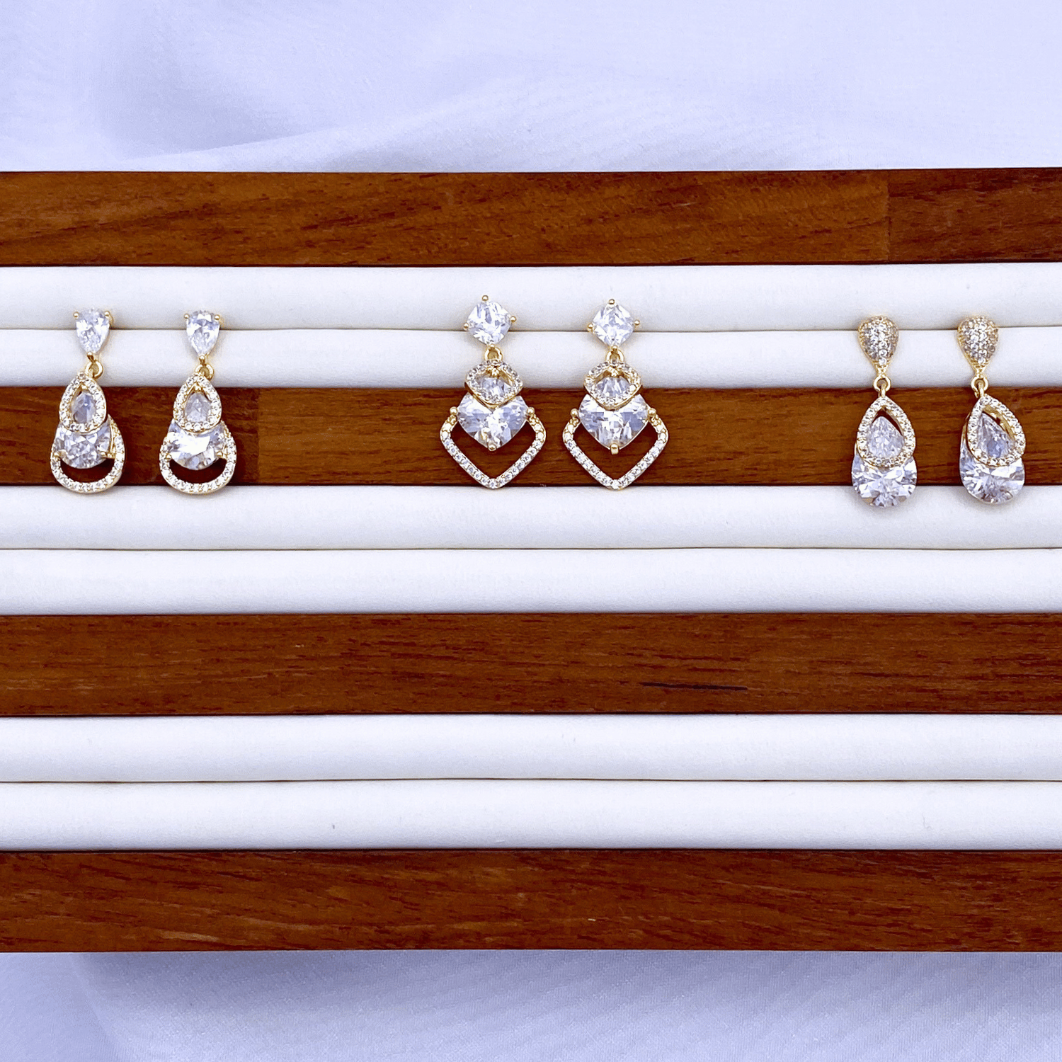 Eli, Enylle & Emberly in Gold