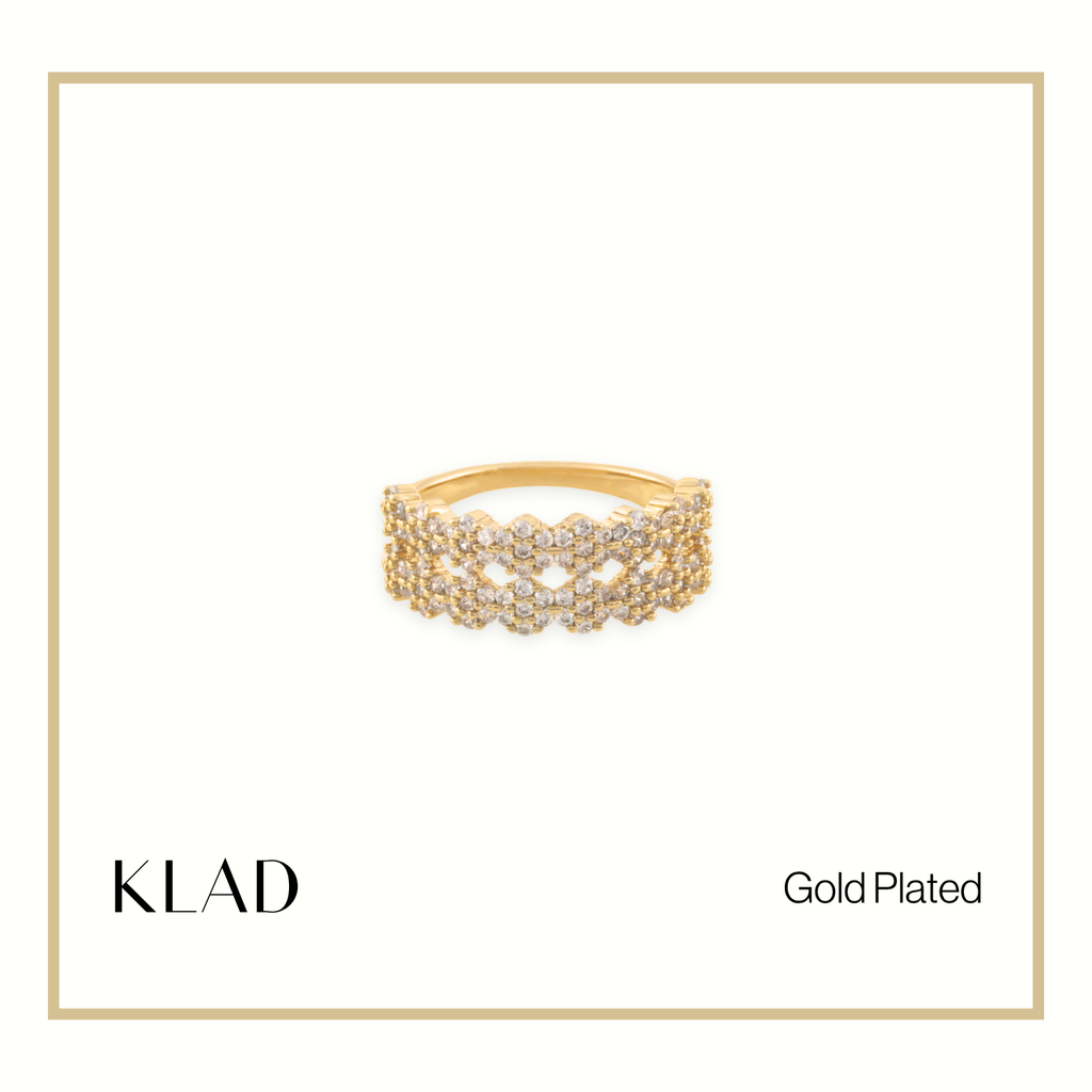 Purniva Ring in Gold