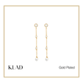 Bonnie Thin Dangling Earrings in Gold