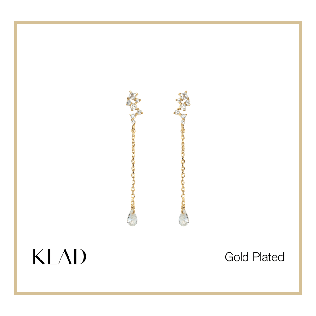 Blake Thin Dangling Earrings in Gold