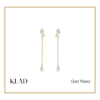 Blake Thin Dangling Earrings in Gold