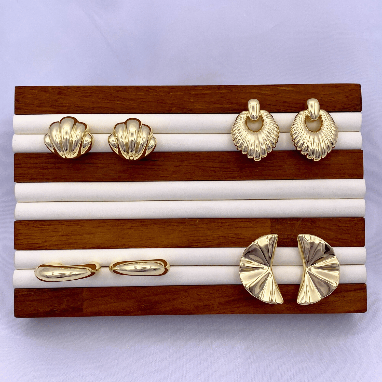 KLAD-C022 Earrings in Gold