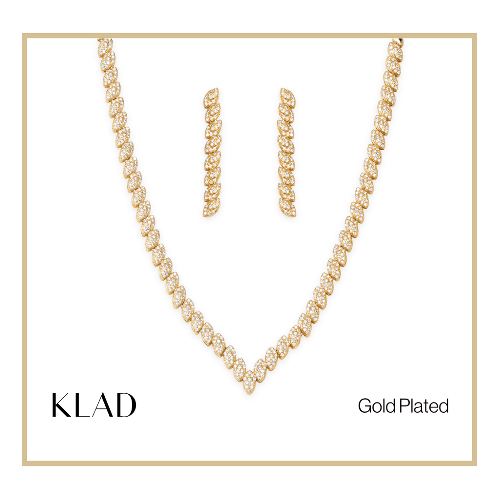 Elegance Set in Gold