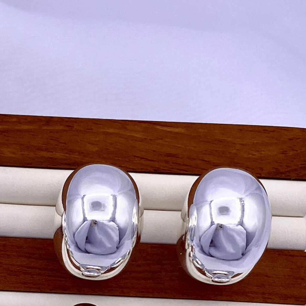 KLAD-C037 Earrings in Rhodium