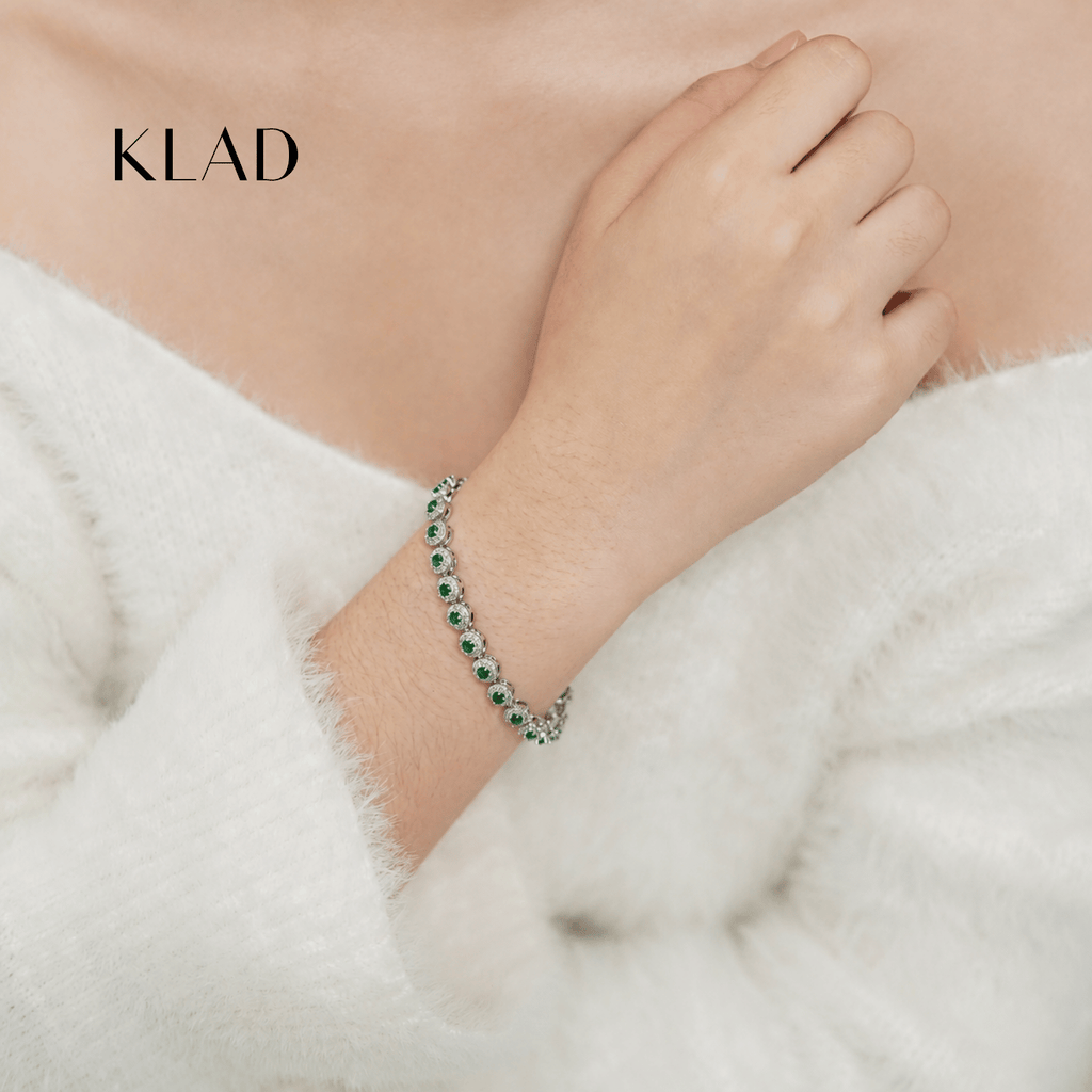 Beloriz Emerald Bracelet in Rhodium
