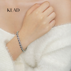 Beloriz Onyx Bracelet in Rhodium