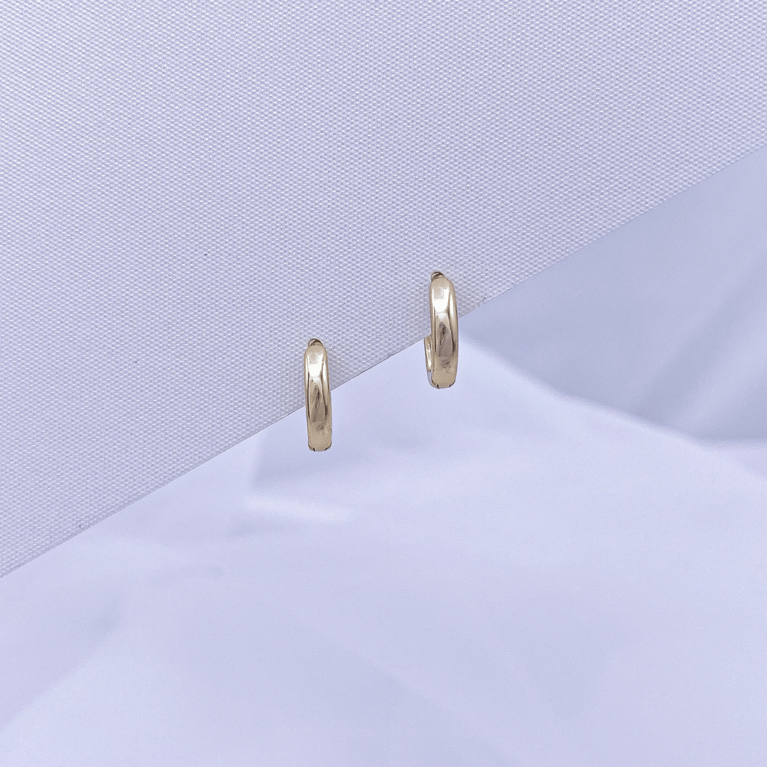 Bexley Hoop Earrings in Gold