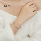 Brisel Emerald Bracelet in Rhodium