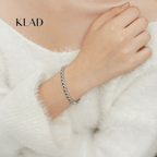 Brisel Onyx Bracelet in Rhodium