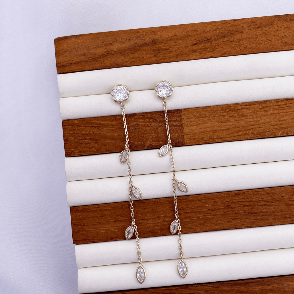 Brooke Earrings in Gold