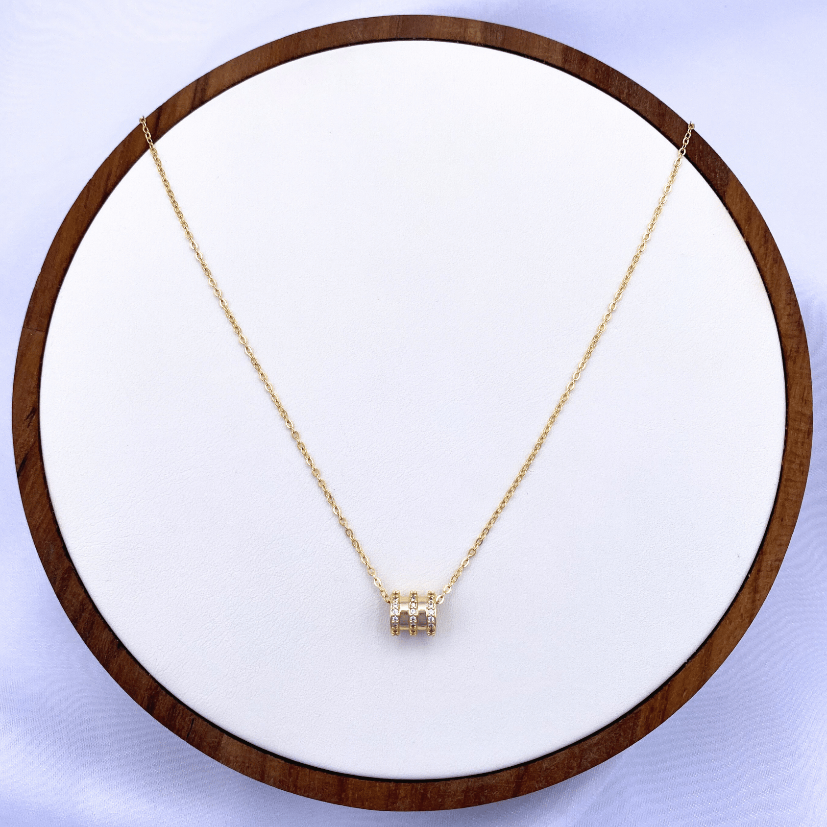 Chandrae Necklace in Gold