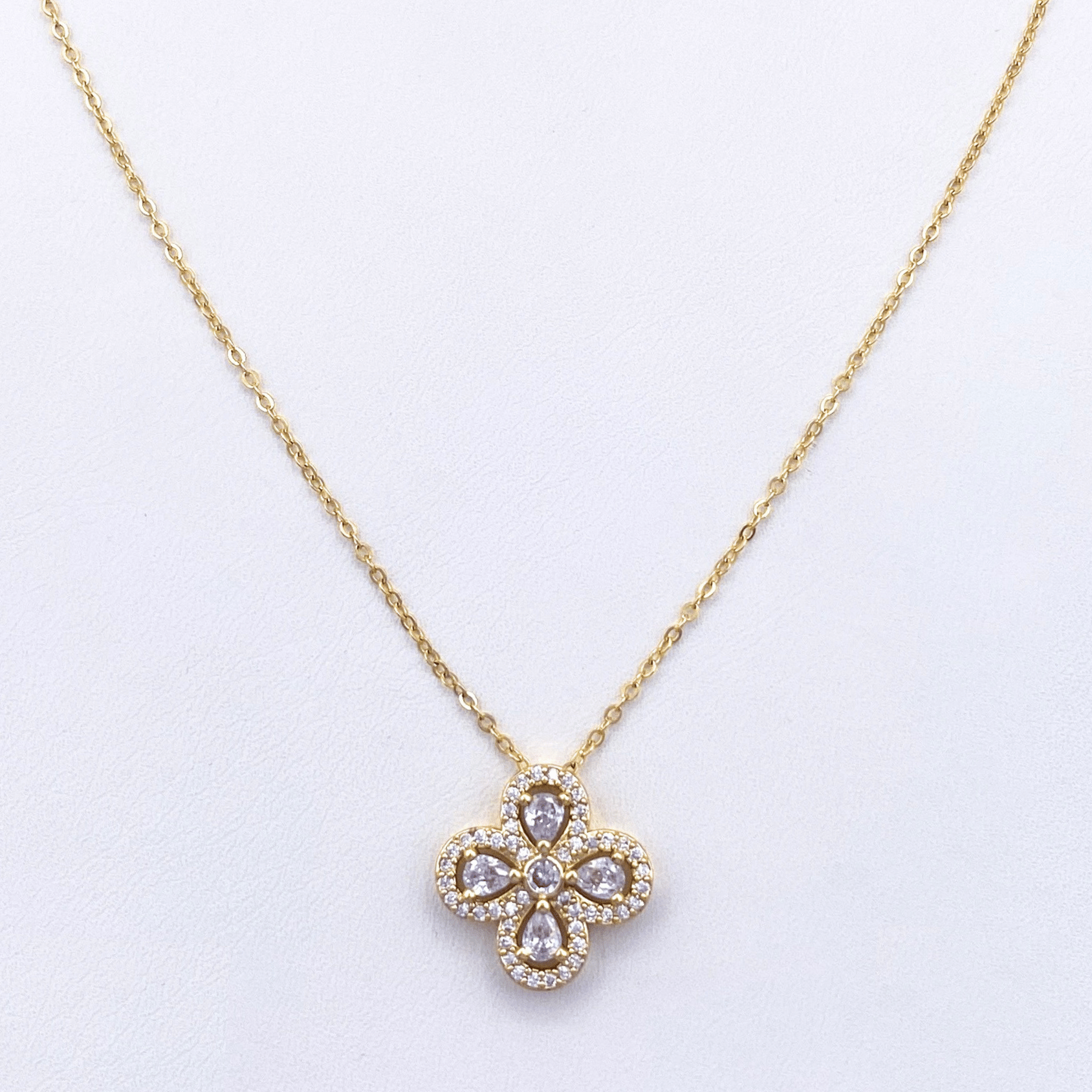 Orinella Necklace in Gold