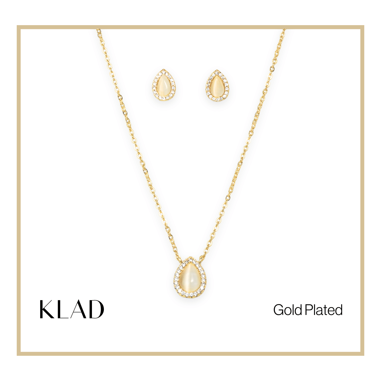 Caedria Jewelry Set in Gold