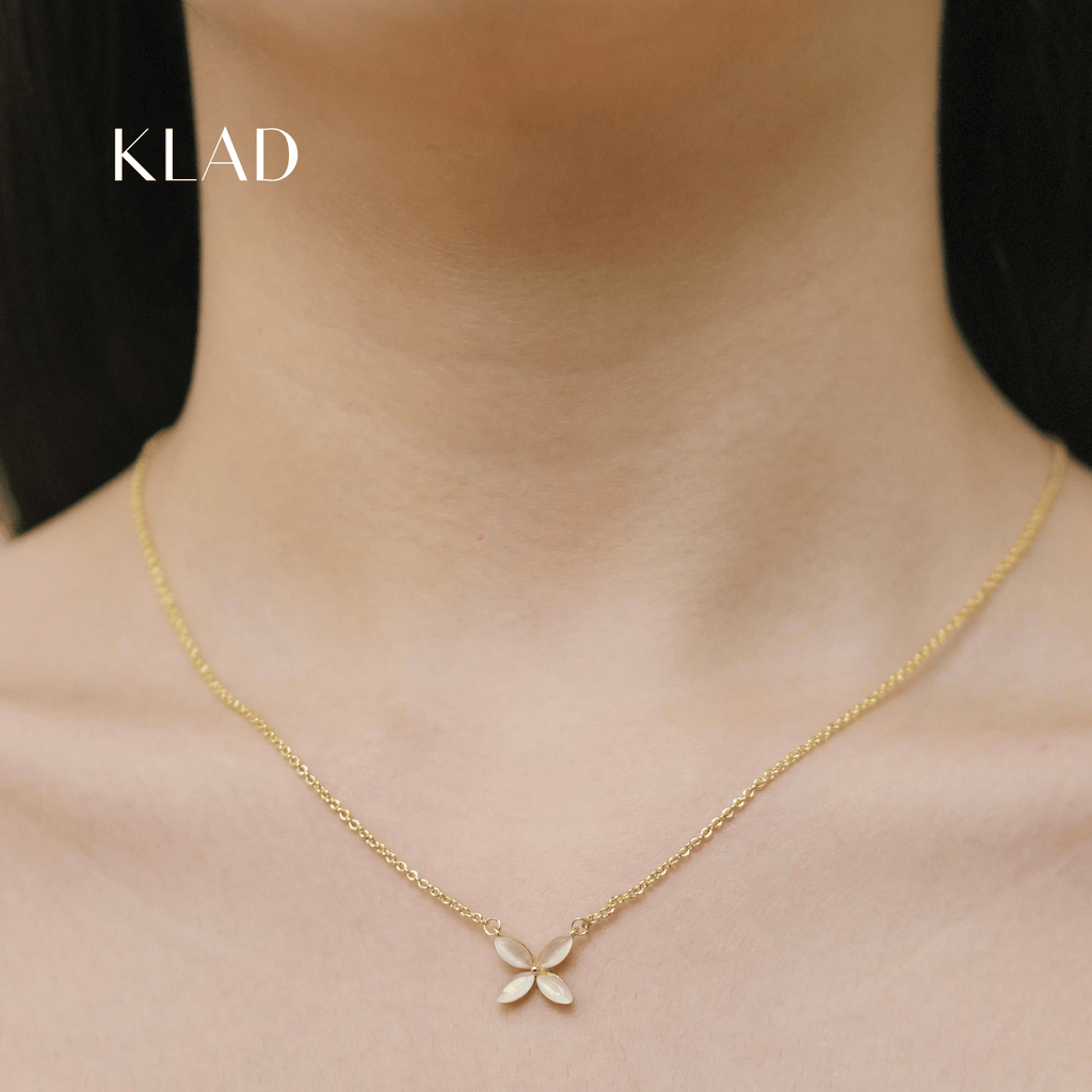 Caldris Jewelry Set in Gold