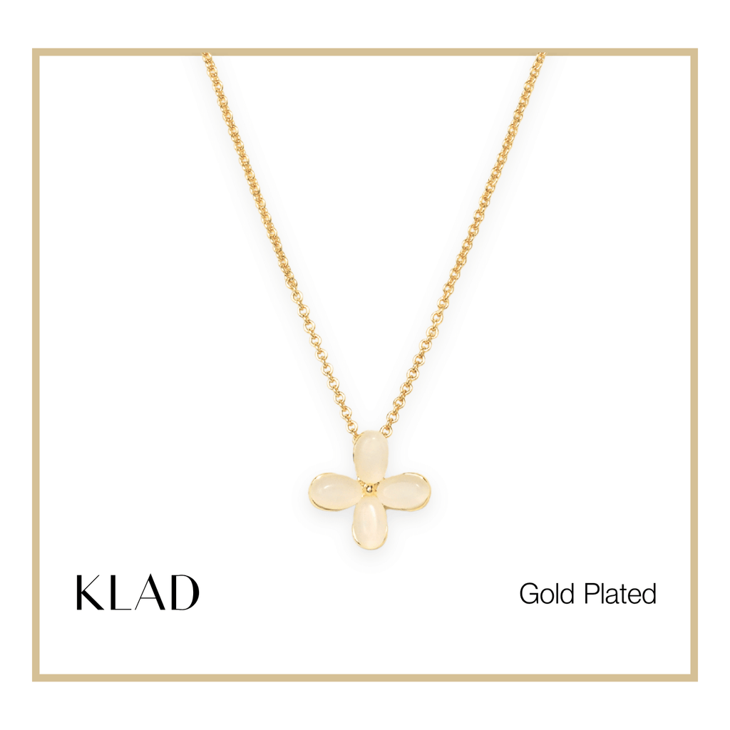 Chaya Jewelry Set in Gold
