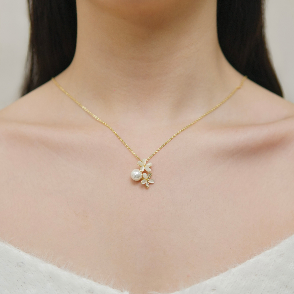 Cia Set in Gold