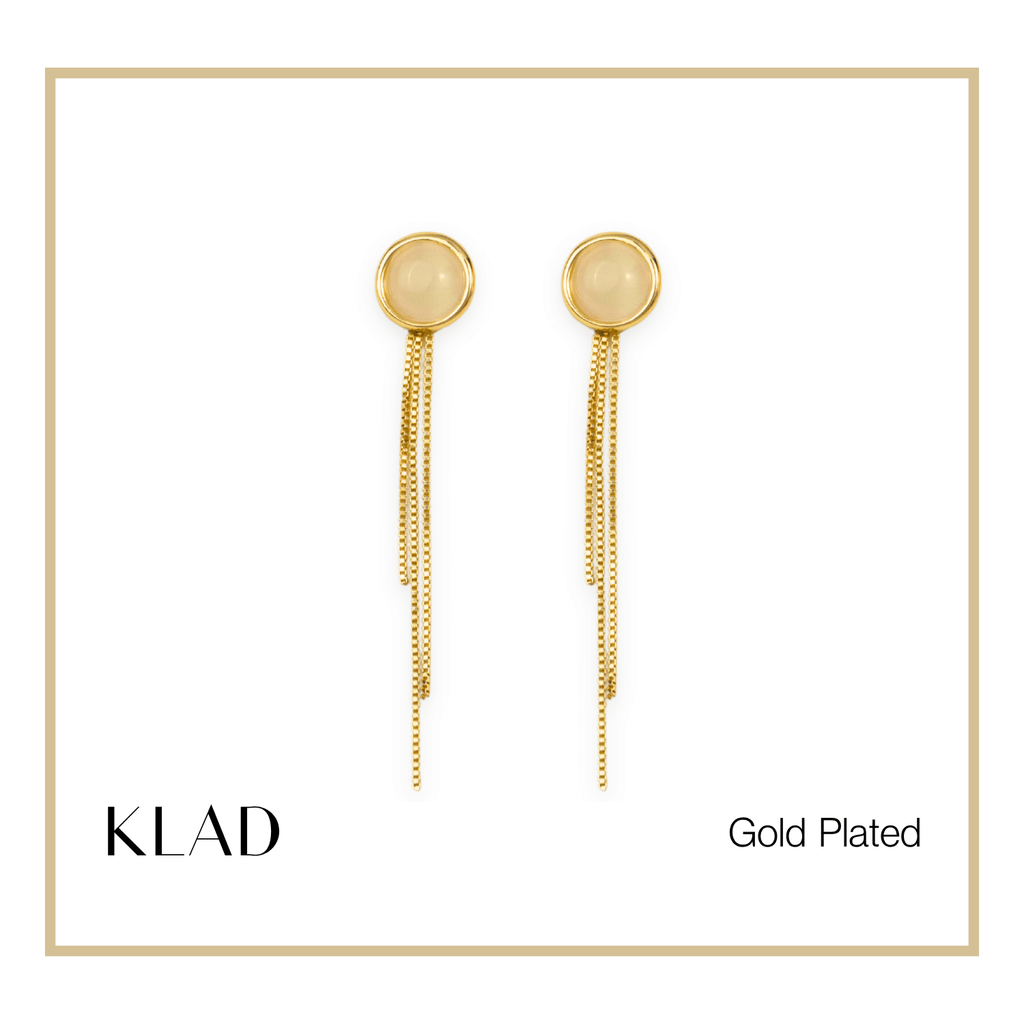 Cyralis Dangling Earrings in Gold