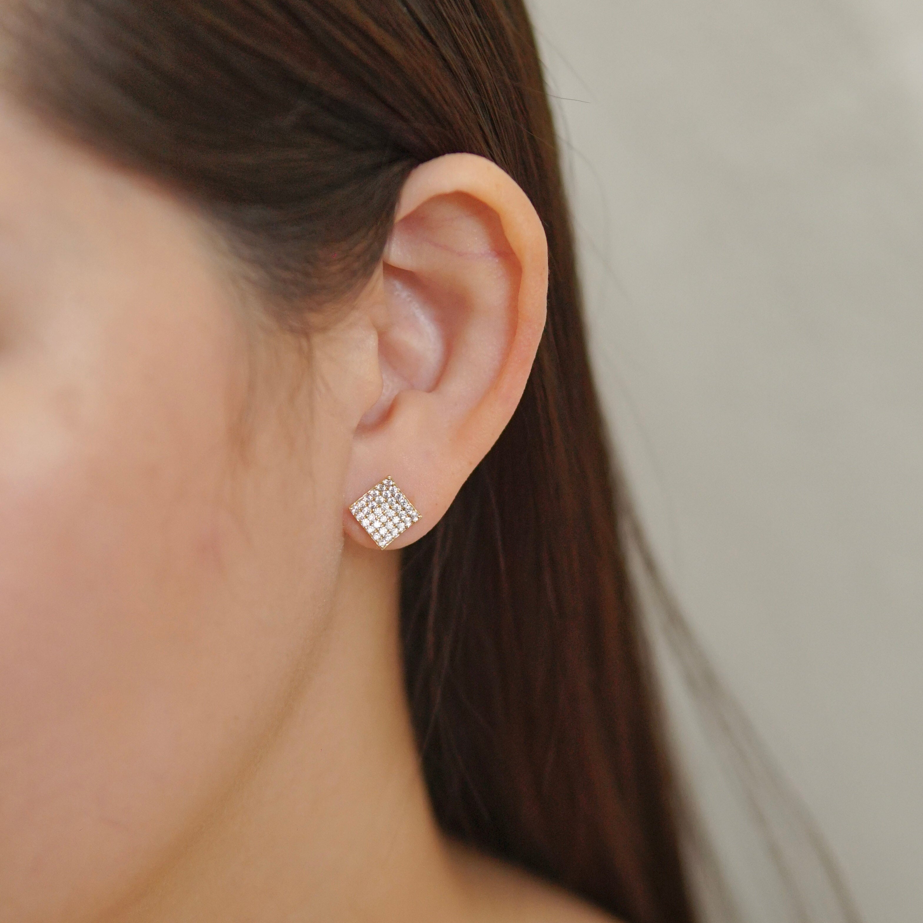 Xylona Stud Earrings in Gold