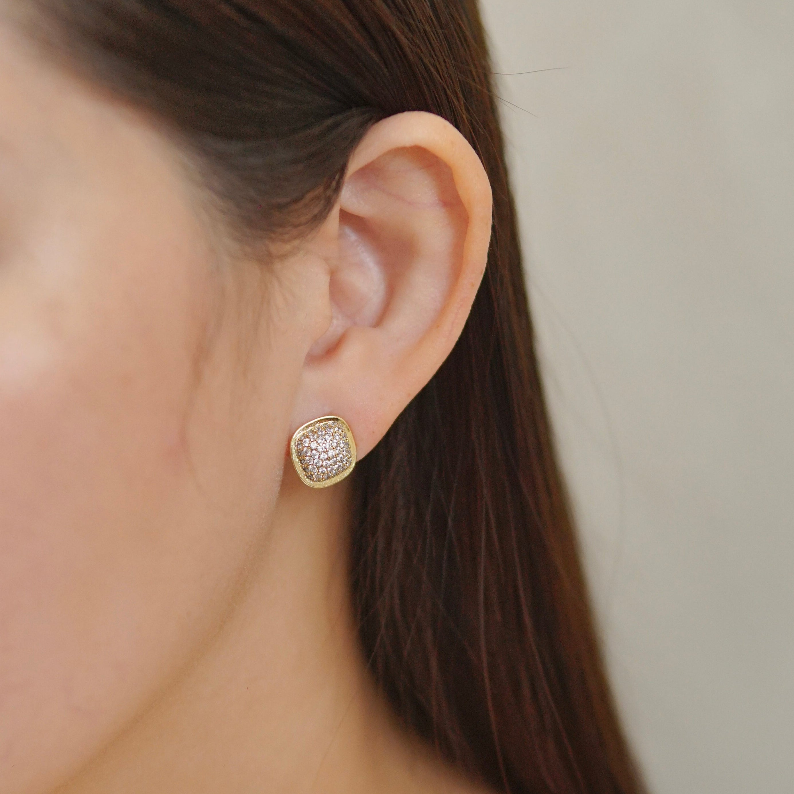 Xylina Stud Earrings in Gold