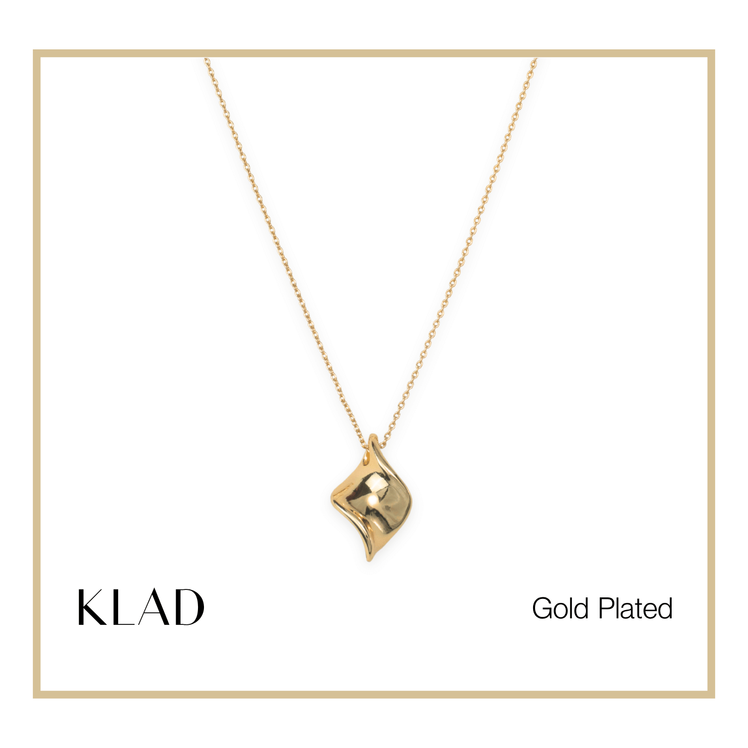 Dione Jewelry Set in Gold