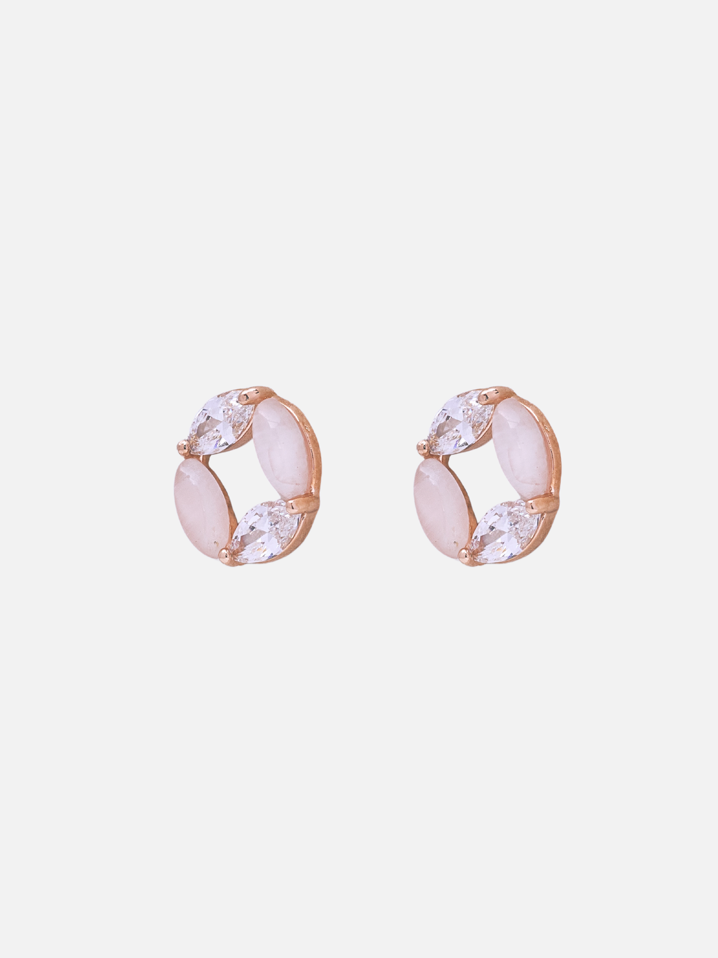 eisther stud earrings in rose gold