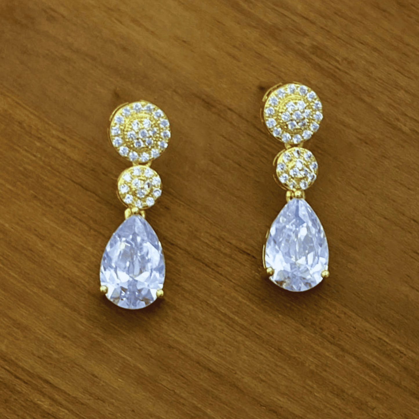 elena set in gold